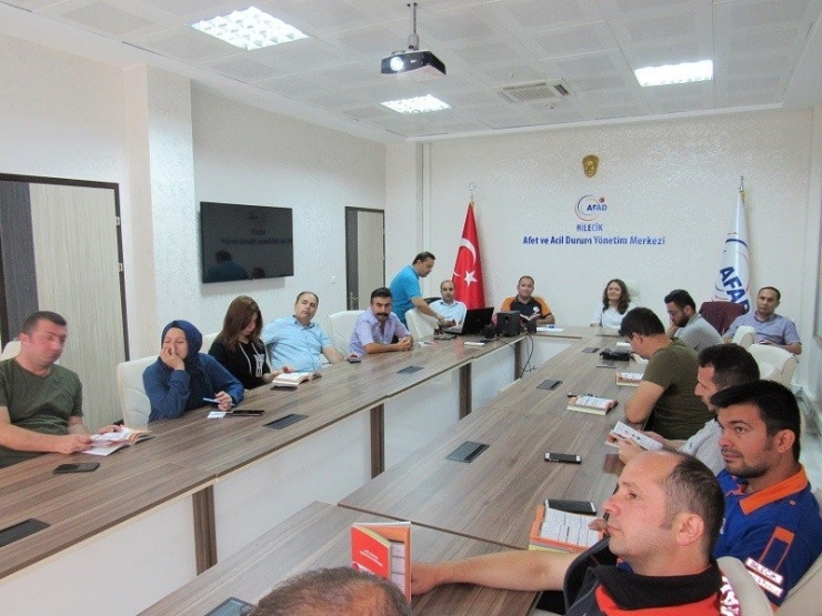 Afad Personeline Destek Personeli Eğitimi Verildi