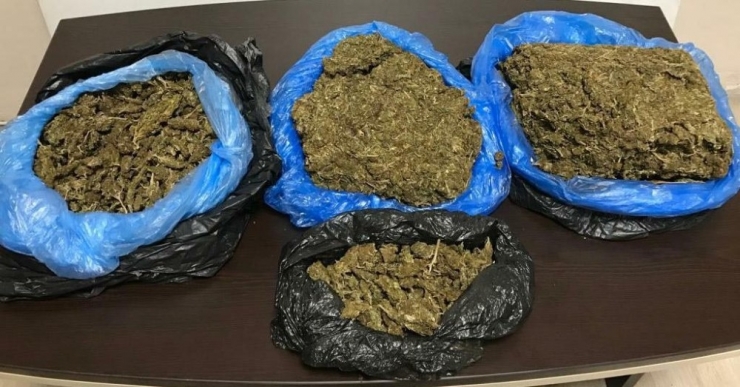 Narkotik Köpeğinden Kaçamadılar