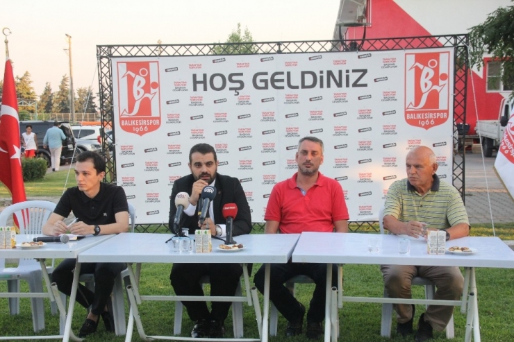 Taraftar Sordu Başkan Cevapladı