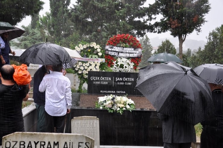 Şan Ökten, Kabri Başında Anıldı