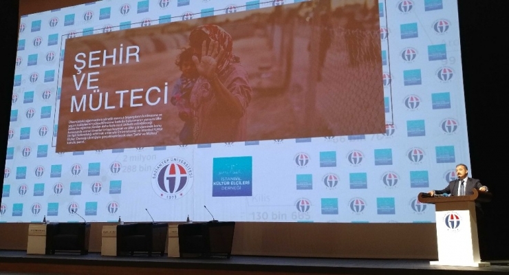 Gaün’de Uluslararası Suriyeli Mülteciler Kongresi