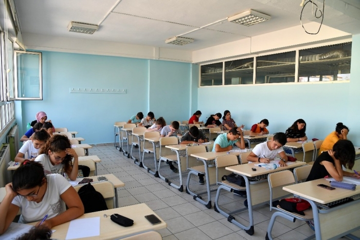 Isparta Belediyesi’nin Ücretsiz Lgs Ve Yks Kursları İçin Seviye Tespit Sınavı