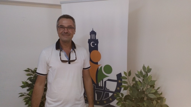 Uygulamalı Girişimcilik Eğitimlerinde Onlarca Kişi İş Sahibi Oluyor