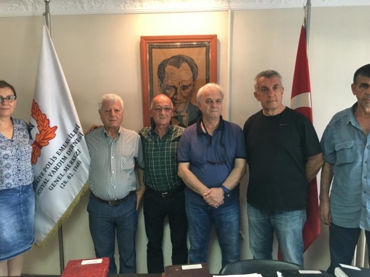 Telefon Dolandırıcılarına Emekli Emniyet Müdürü Şoku