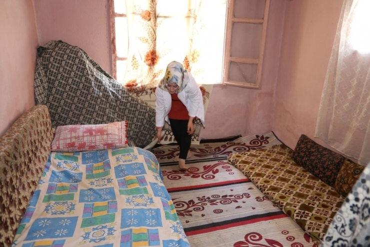 Belediyeden Yaşlılara Destek