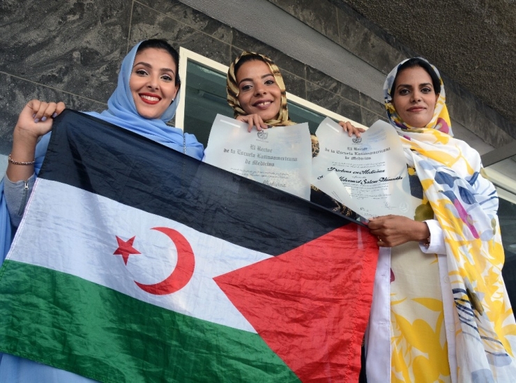 Küba’da 104 Ülkeden 500 Öğrenci Doktorluk Eğitimini Tamamladı