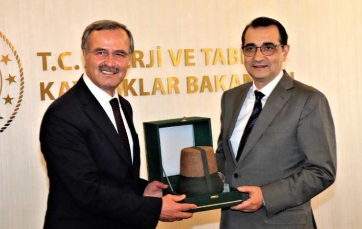 Osbük, Osb’lerin Enerji Taleplerini Bakan Dönmez Ve Epdk’ya İletti