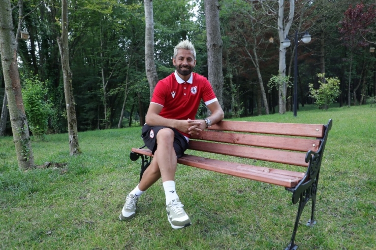 Altın “Eldiven”: “Bu Sezon Borcumuzu Ödeyeceğiz”