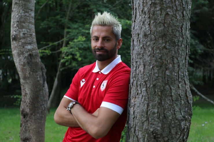 Altın “Eldiven”: “Bu Sezon Borcumuzu Ödeyeceğiz”