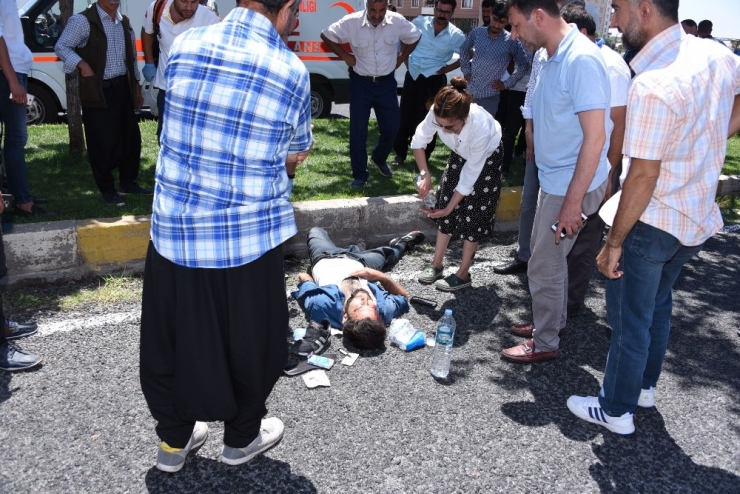 Minibüsün Çarptığı Yaya Ağır Yaralandı