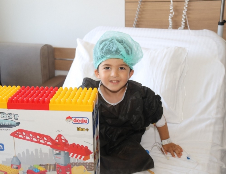 Ergene Belediyesinden Sünnet Çocuklarına Hediye