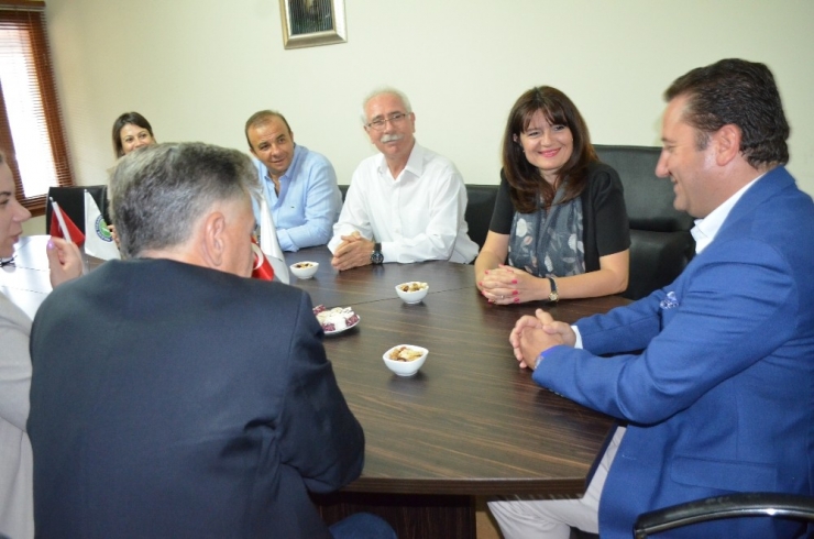 Yunanistan Başkonsolosu, İki Ülke Arasındaki İlişki İçin Ziyaret Turunda