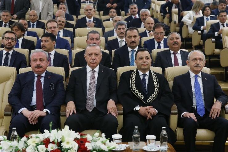 Cumhurbaşkanı Erdoğan Aym’de Yemin Törenine Katıldı