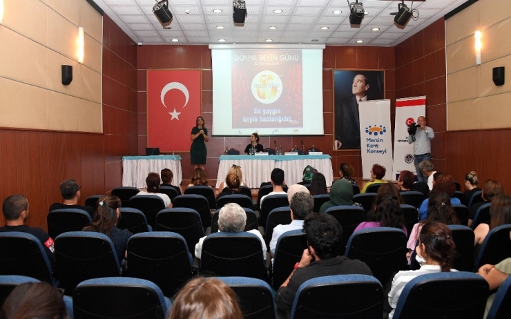 ’Migren’ İlkokul Öğrencilerini De Tehdit Ediyor