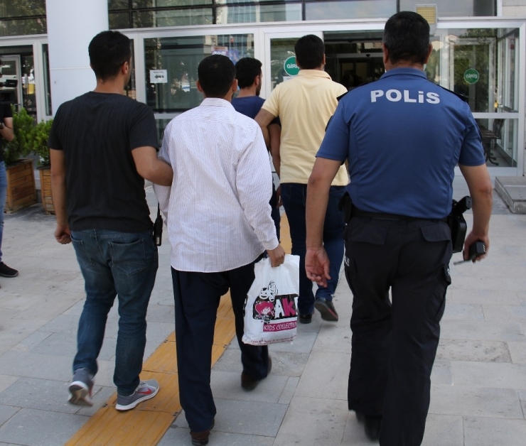 Elazığ’da Deaş Operasyonu: 2 Gözaltı