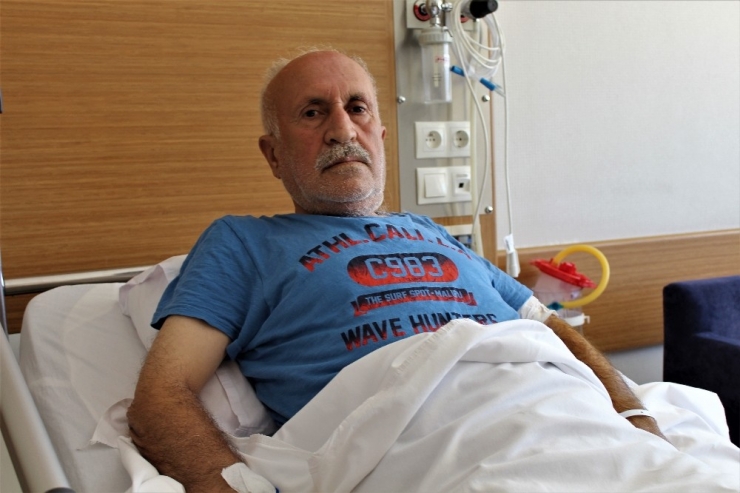 2 Ay Sonra İlk Kez Yemek Yedi