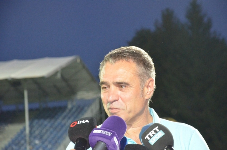 Ersun Yanal: "Skordan Çok Oyuncuların Sahadaki Karakterleri Beni İlgilendiriyor"