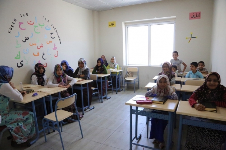 Gençlerden Kuş’a Teşekkür