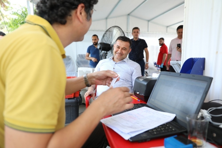 Başkan Yücel’den Lösemiyle Savaşa Destek