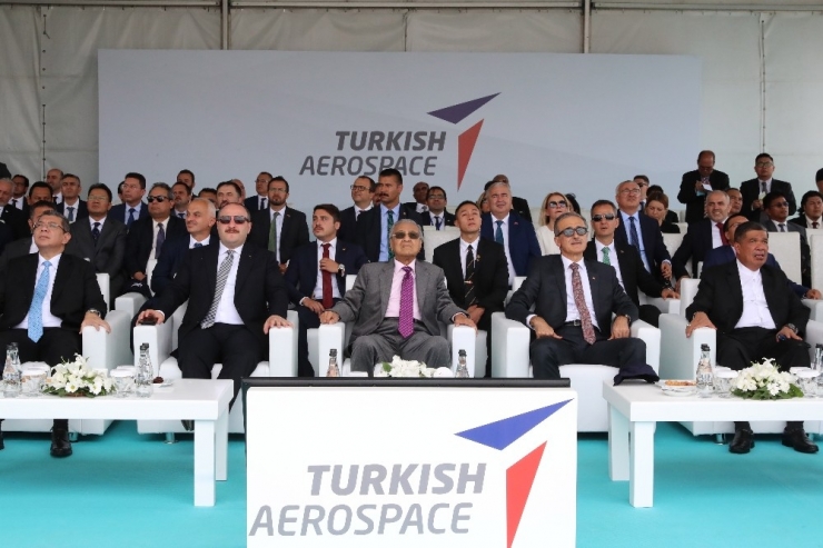 Malezya Başbakanı Muhammed, Tusaş’ı Ziyaret Etti