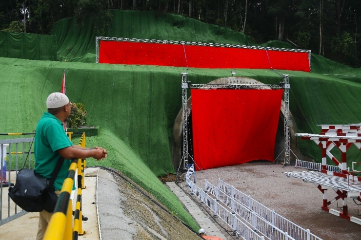 Malezya’nın 640 Kilometrelik Demiryolu Projesinde Çalışmalar Yeniden Başladı