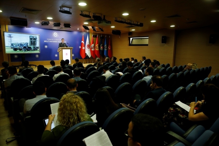 Msb: “S-400’lerin Birinci Grup Sevkıyatı 30 Sorti İle Tamamlandı”