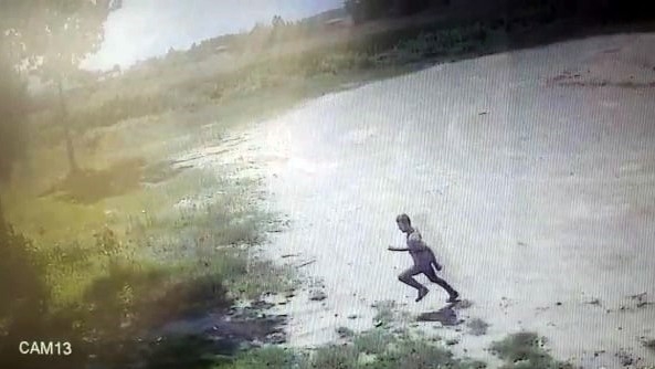 Hasmını Pompalı Tüfekle Kovaladı