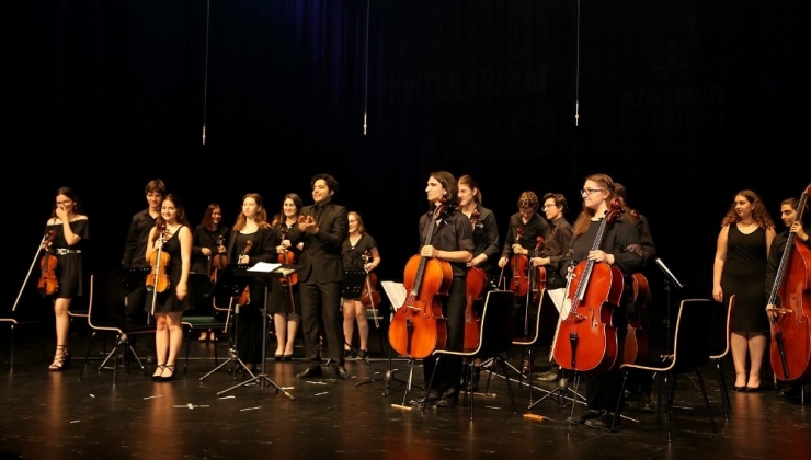 Ünlü Orkestra Şefi İbrahim Yazıcı Ataşehir Belediyesi Gençlik Senfoni Orkestrasını İzledi