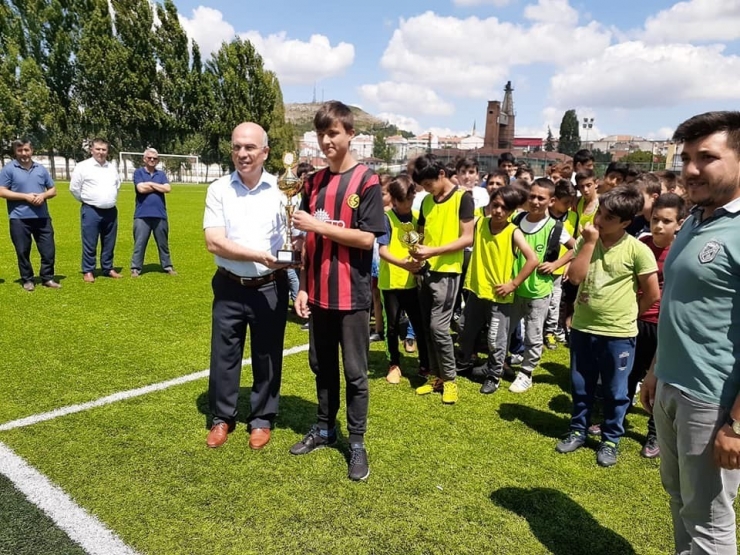 Yaz Kur’an Kursu Öğrencileri Arasında Futbol Turnuvası Düzenlendi