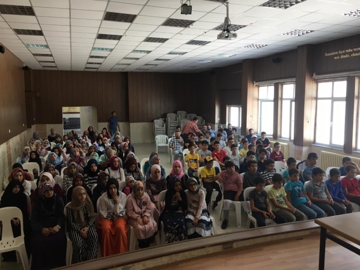 Yaz Kur’an Kursu Öğrencilerine Trafik Eğitimi