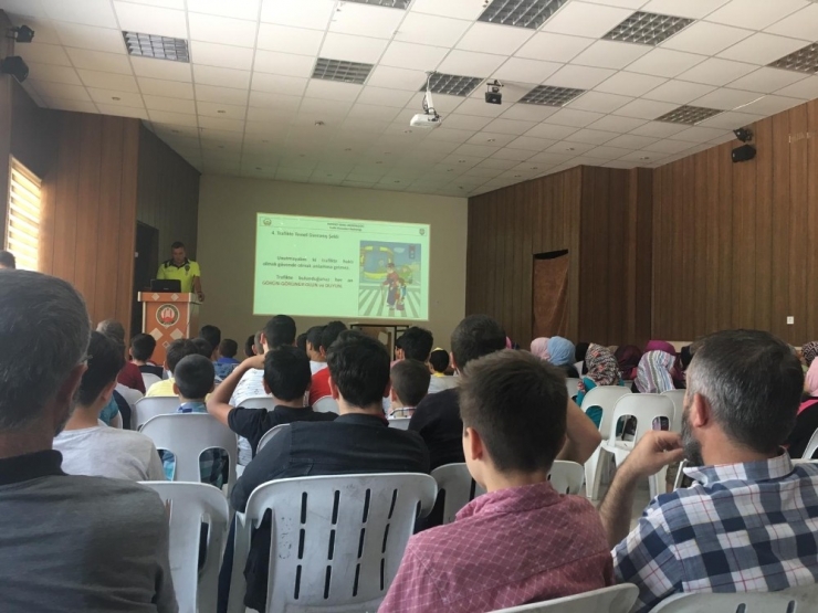 Yaz Kur’an Kursu Öğrencilerine Trafik Eğitimi