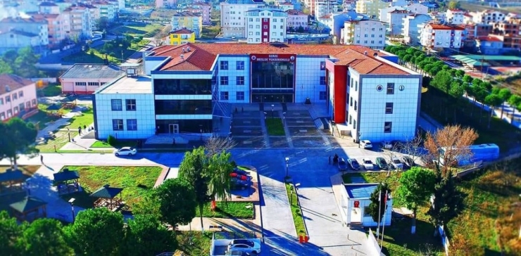 Gerze Myo Yeni Öğrencilerini Bekliyor