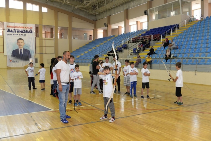 Ata Sporuna Yoğun İlgi