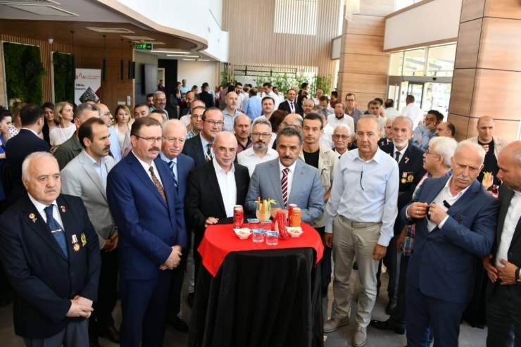 Vali Kaymak: “Özel Hastaneler Bizim Zenginliğimiz”