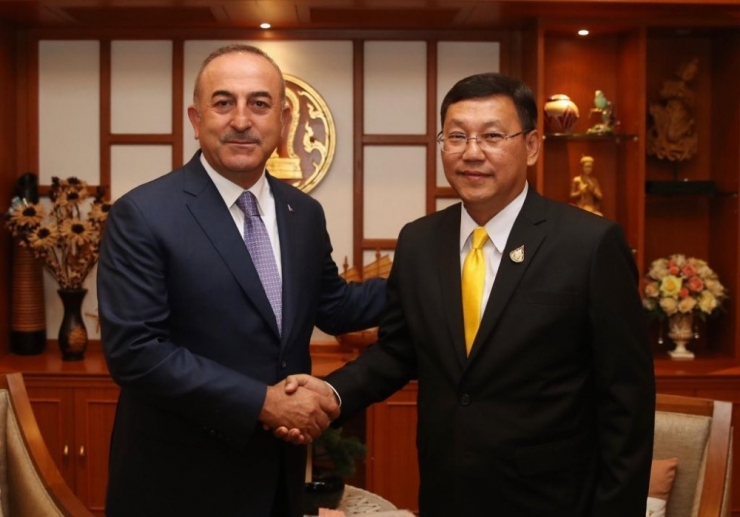 Çavuşoğlu, Tayland’da