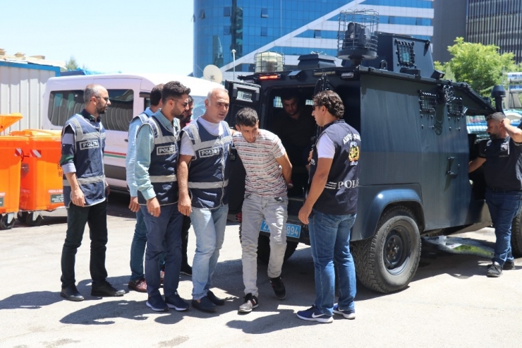 Cinayet Zanlıları Adliyede