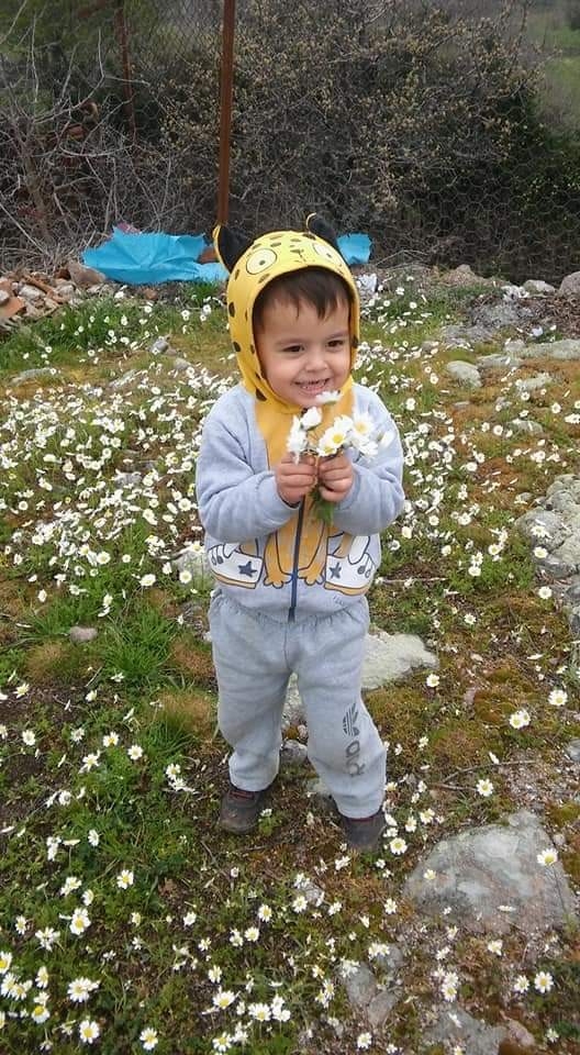 Arabada Bırakılan Çocuk Yanarak Can Verdi