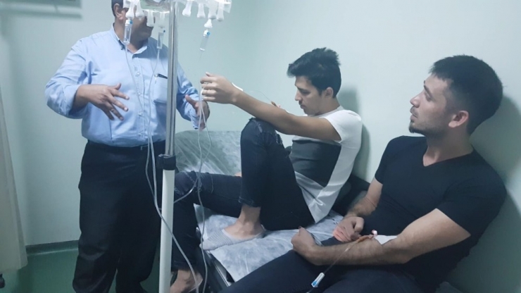 Karaük’te 52 Tekstil İşçisi Zehirlenme Şüphesi İle Hastanelere Kaldırıldı