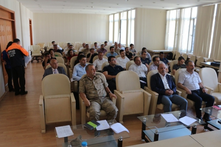 Kars’ta 2019 Yılı Afete Hazırlık Masa Bası Tatbikatı