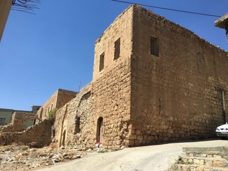 Mahalle Sakinlerinden 300 Yıllık Konağa Restorasyon Talebi