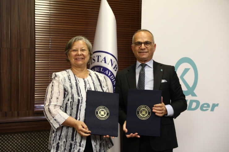 Kalite Yönetimi Ve Kalite Güvencesi Lisansüstü Eğitime Kavuşuyor