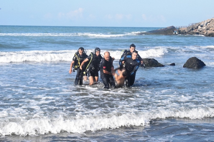 Oğluyla Birlikte Denize Giren Baba Boğuldu