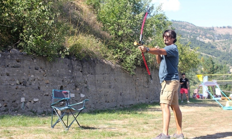 Rekabet Ve Eğlence Kapıkaya Survivorda