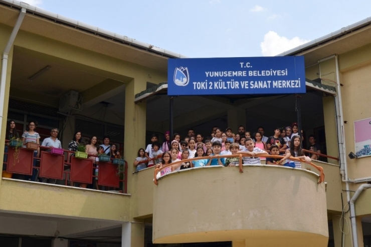 500 Öğrenci Kültür Merkezinden Faydalanıyor