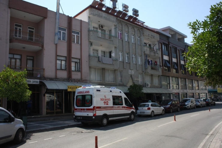 Antalya’da Kenyalı Turist Yatağında Ölü Bulundu