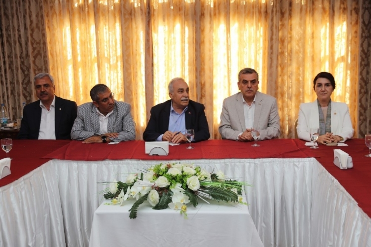 Başkanlar Şanlıurfaspor’un Durumunu Değerlendirdi