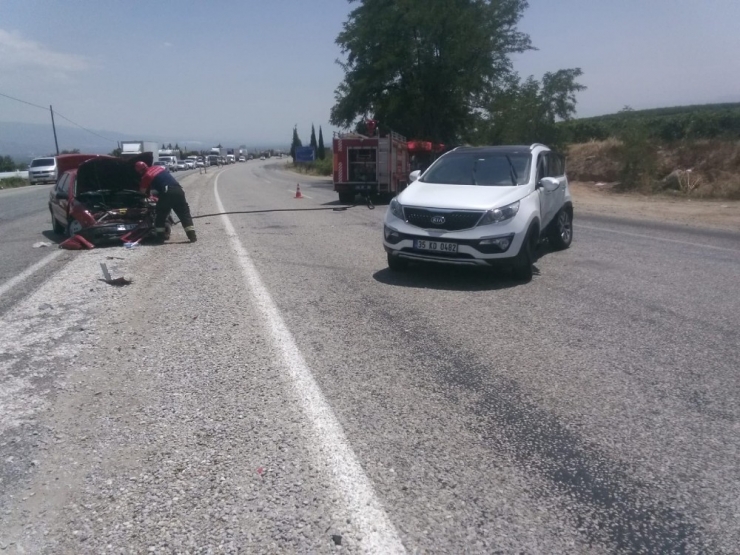 Denizli’de Trafik Kazası: 4 Yaralı