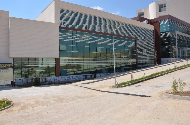 Silvan Devlet Hastanesi Yapımında Sona Yaklaşılıyor