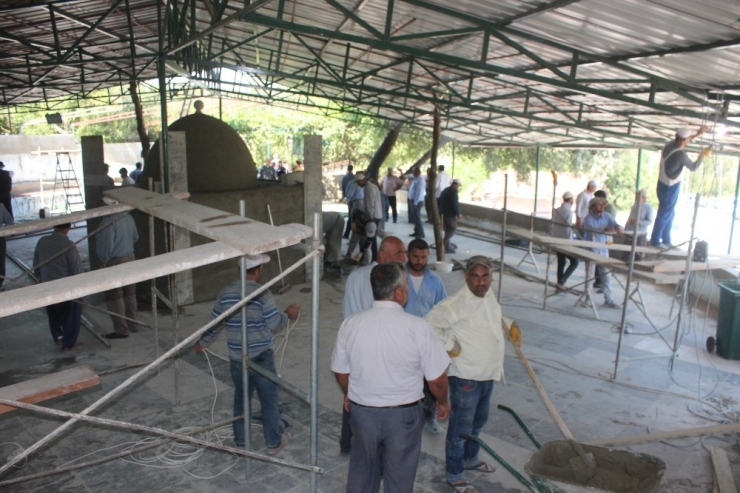 Cafer Bin Ebu Talib’in Makamına Bin Hayırseverden Yardım Eli