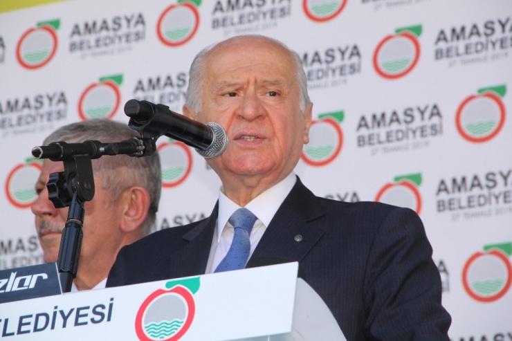 Bahçeli: “Suriye’nin Kuzeyinde Acilen Derinliği 30 Km’yi Bulan Bir Güvenli Bölge Kurulmalı”